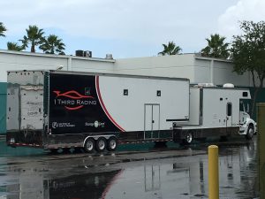 Dallas Trailer Wraps DE1872E9 300x225